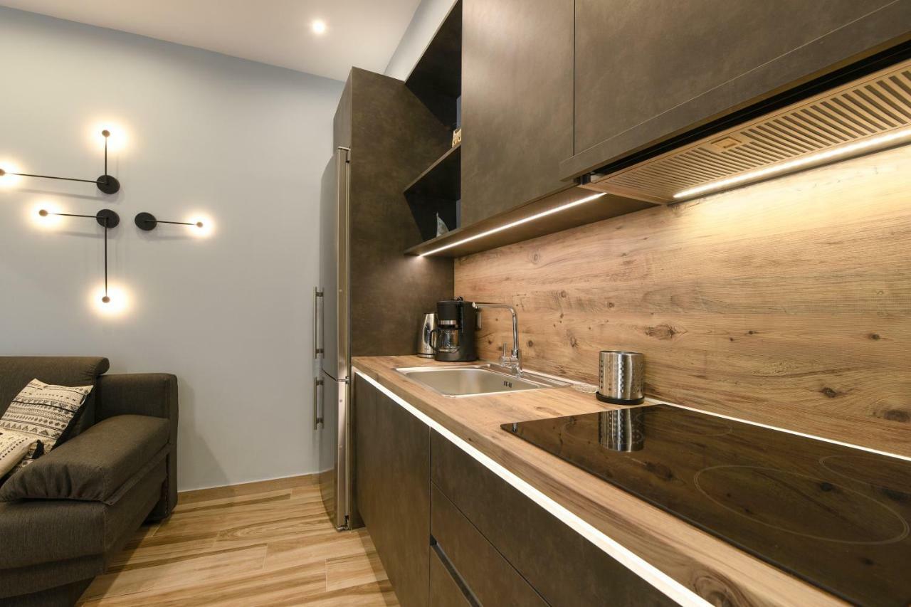 Adell Luxury Apartments Kavala Exterior foto